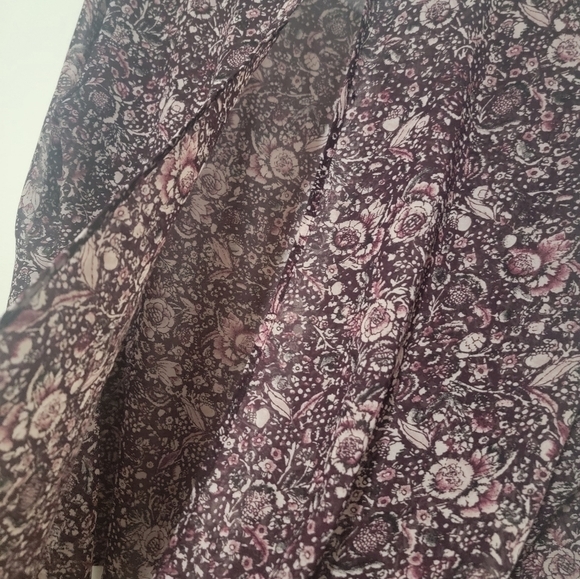 XL Blouse - Picture 5 of 6